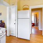 Pet-Friendly Memphis Home - 4 Mi To Downtown!