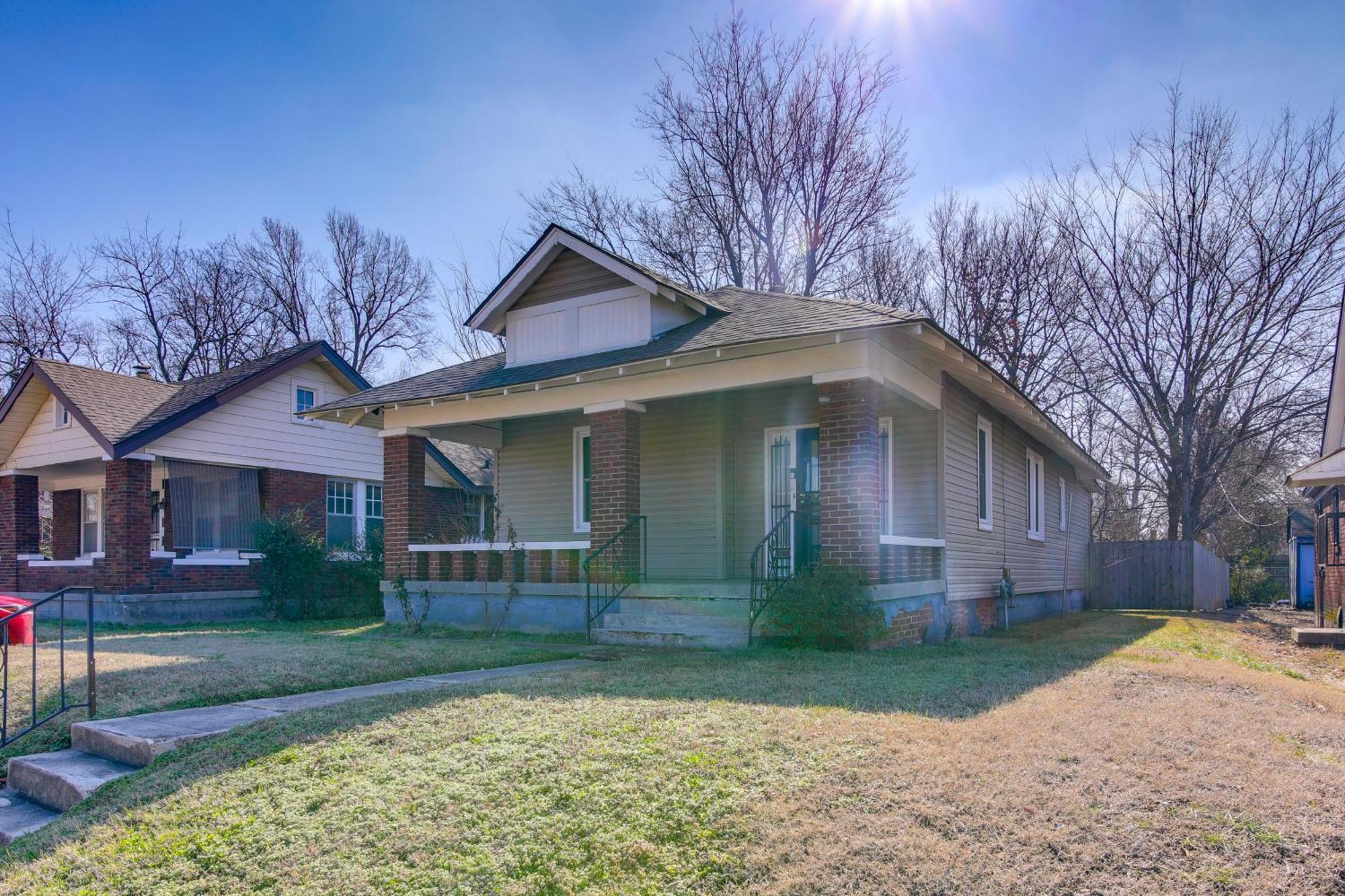 Pet-friendly - 4 Mi To Downtown! Holiday home *